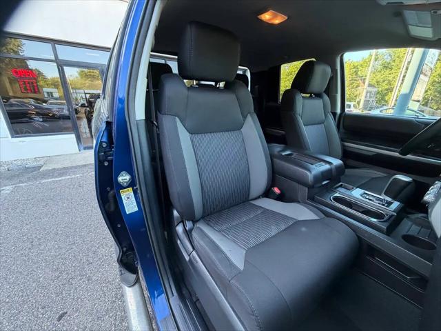 2015 Toyota Tundra SR5 5.7L V8