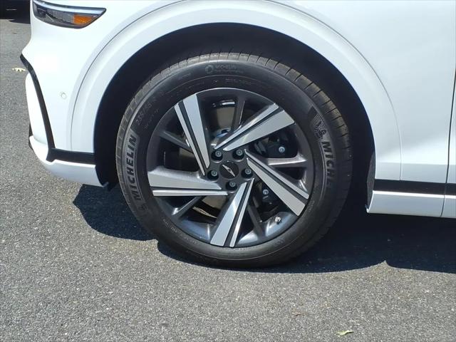 2026 Genesis GV70 3.5T Sport Advanced