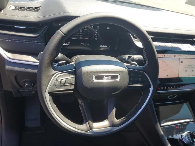 2026 Jeep Grand Cherokee L Altitude 4x2