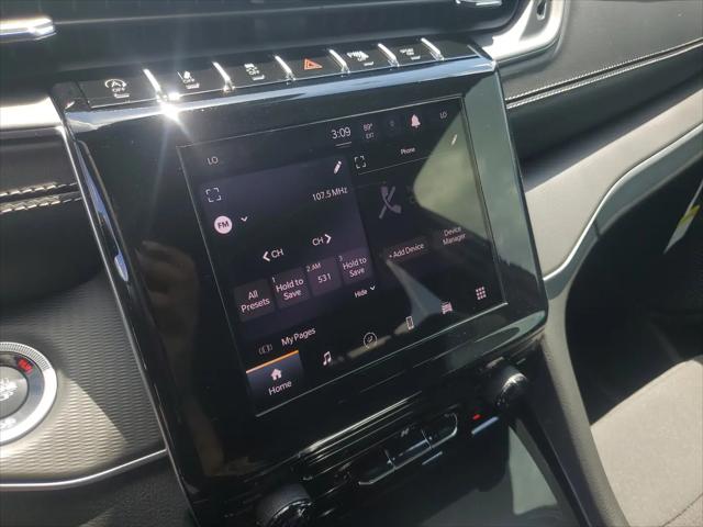 2026 Jeep Grand Cherokee L Laredo 4x2