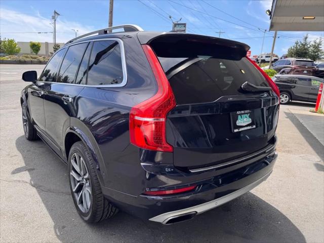 2016 Volvo XC90 T6 Momentum