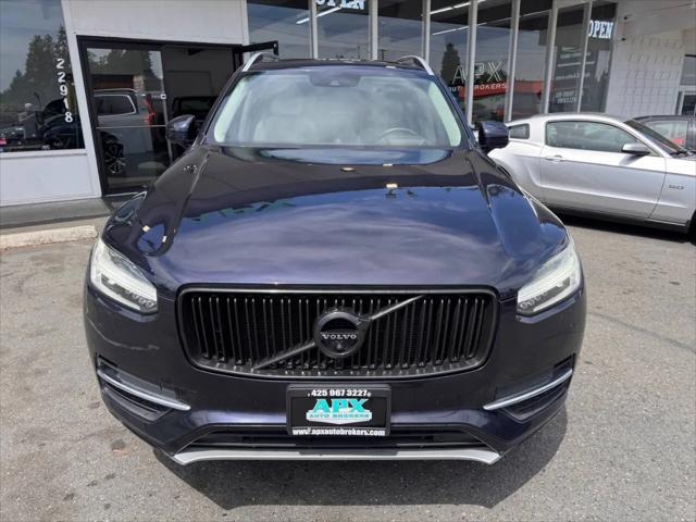 2016 Volvo XC90 T6 Momentum