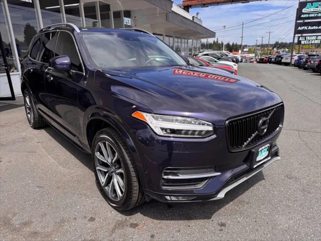 2016 Volvo XC90 T6 Momentum