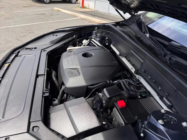 2016 Volvo XC90 T6 Momentum