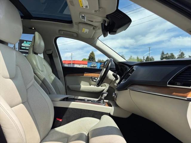 2016 Volvo XC90 T6 Inscription