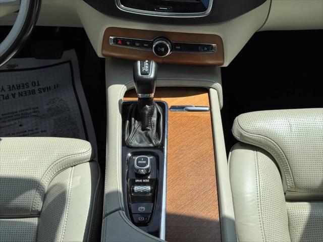 2016 Volvo XC90 T6 Inscription