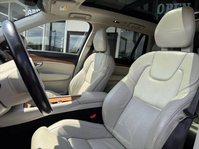 2016 Volvo XC90 T6 Inscription