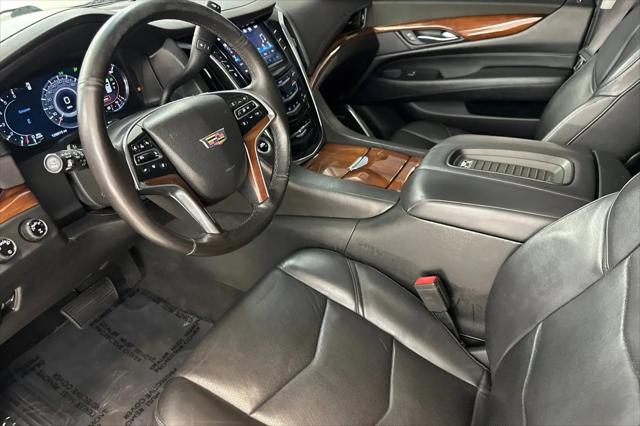 2018 Cadillac Escalade ESV Premium Luxury