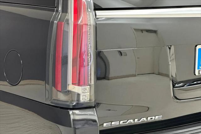 2018 Cadillac Escalade ESV Premium Luxury