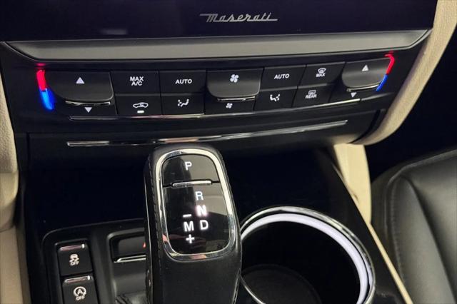 2022 Maserati Quattroporte Modena Q4