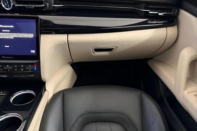 2022 Maserati Quattroporte Modena Q4