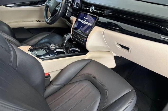 2022 Maserati Quattroporte Modena Q4