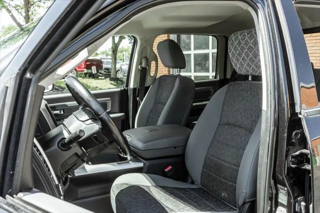 2016 Ram 1500 SLT