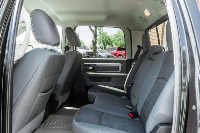 2016 Ram 1500 SLT