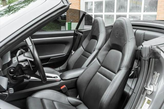 2020 Porsche 911 Carrera Cabriolet