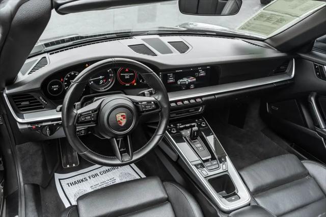 2020 Porsche 911 Carrera Cabriolet