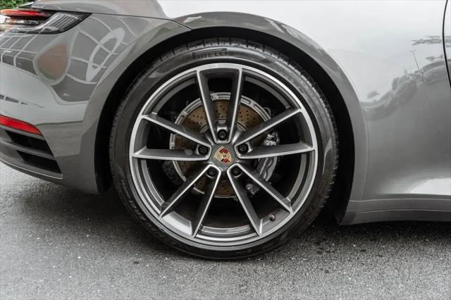 2020 Porsche 911 Carrera Cabriolet