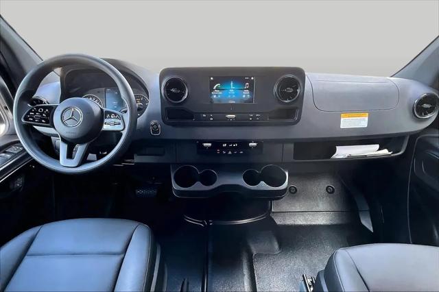 2024 Mercedes-Benz Sprinter 2500 High Roof 4-Cyl Diesel HO
