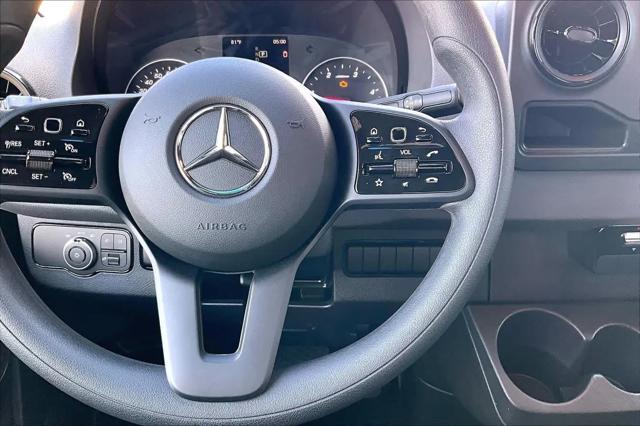 2024 Mercedes-Benz Sprinter 2500 High Roof 4-Cyl Diesel HO