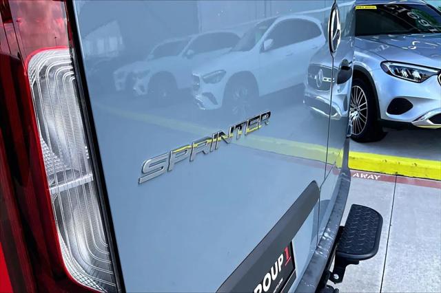 2024 Mercedes-Benz Sprinter 2500 High Roof 4-Cyl Diesel HO