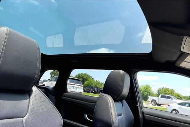2018 Land Rover Range Rover Evoque SE Premium