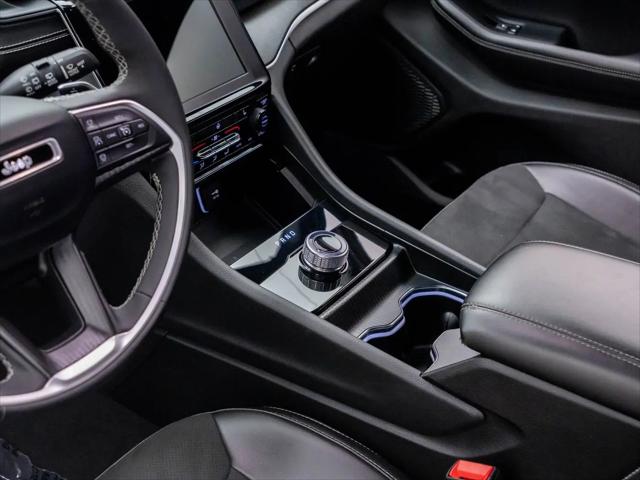2024 Jeep Grand Cherokee L Altitude 4x4