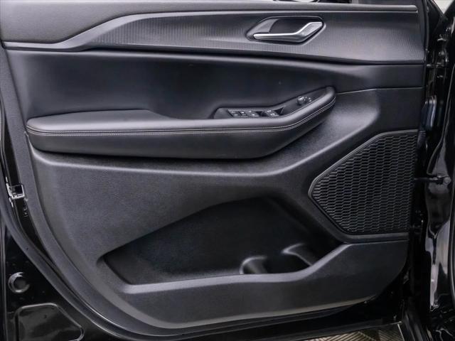 2024 Jeep Grand Cherokee L Altitude 4x4