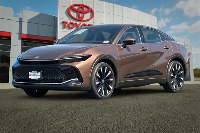 2025 Toyota Crown Platinum