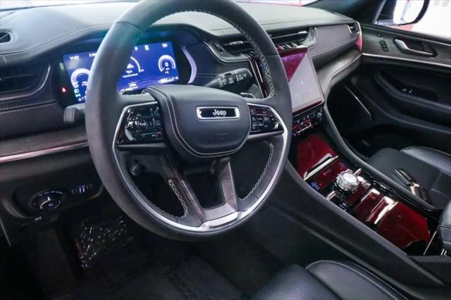 2023 Jeep Grand Cherokee Overland 4x4