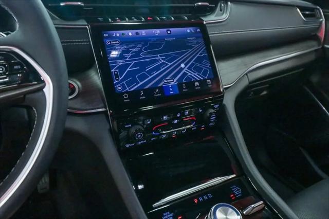 2023 Jeep Grand Cherokee Overland 4x4
