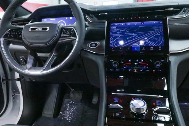 2023 Jeep Grand Cherokee Overland 4x4