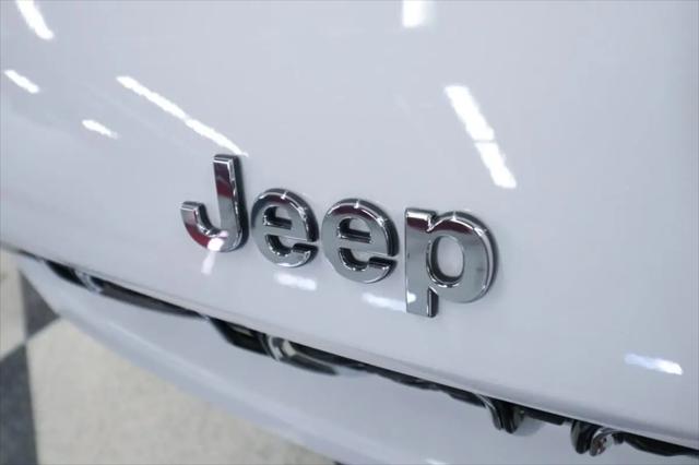 2023 Jeep Grand Cherokee Overland 4x4