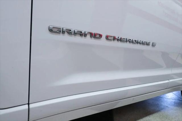 2023 Jeep Grand Cherokee Overland 4x4