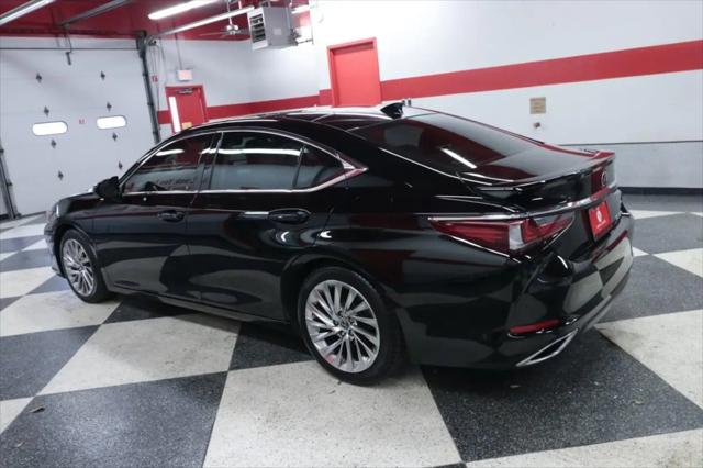 2022 Lexus ES 350 Ultra Luxury