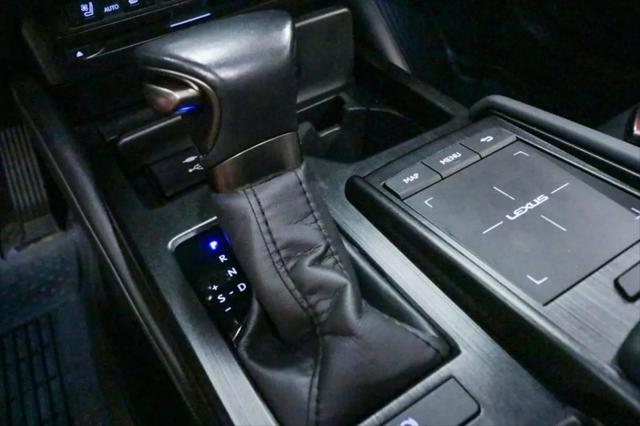 2022 Lexus ES 350 Ultra Luxury