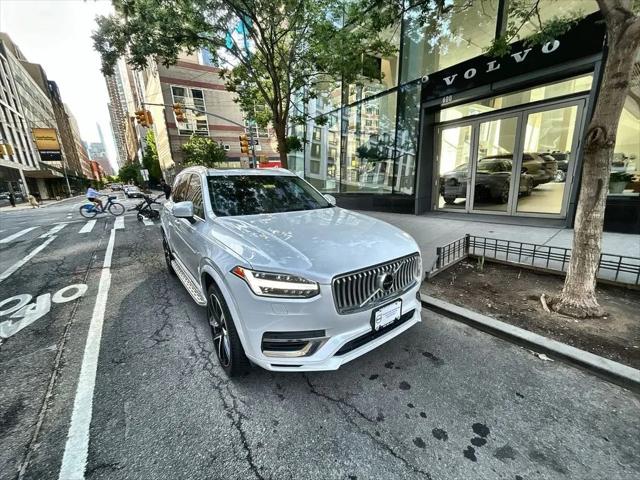 2021 Volvo XC90 Recharge T8 Inscription Expression 6 Passenger