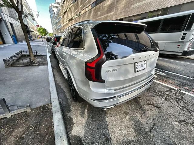 2021 Volvo XC90 Recharge T8 Inscription Expression 6 Passenger