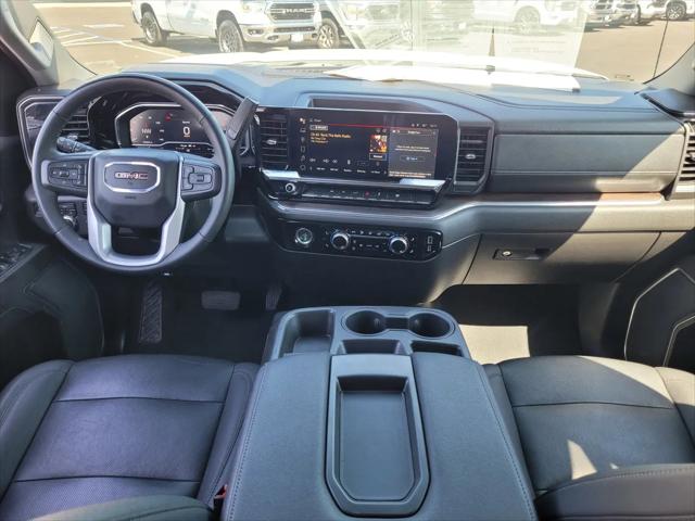 2024 GMC Sierra 1500 4WD Crew Cab Short Box SLT