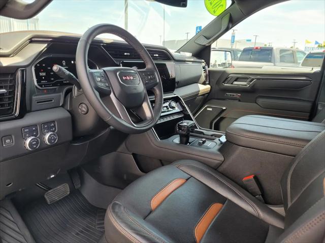 2023 GMC Sierra 1500 4WD Crew Cab Short Box AT4