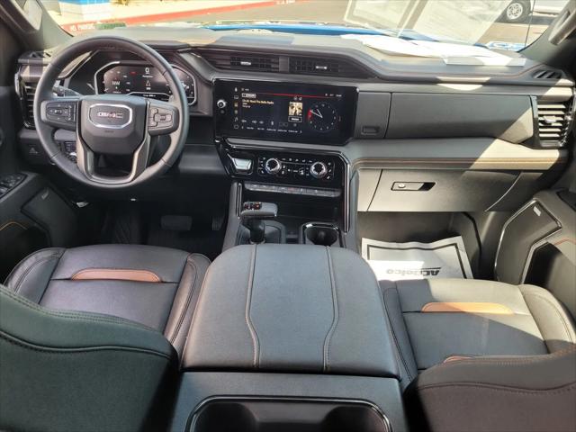 2023 GMC Sierra 1500 4WD Crew Cab Short Box AT4