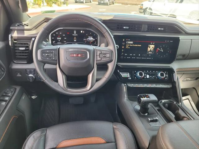 2023 GMC Sierra 1500 4WD Crew Cab Short Box AT4