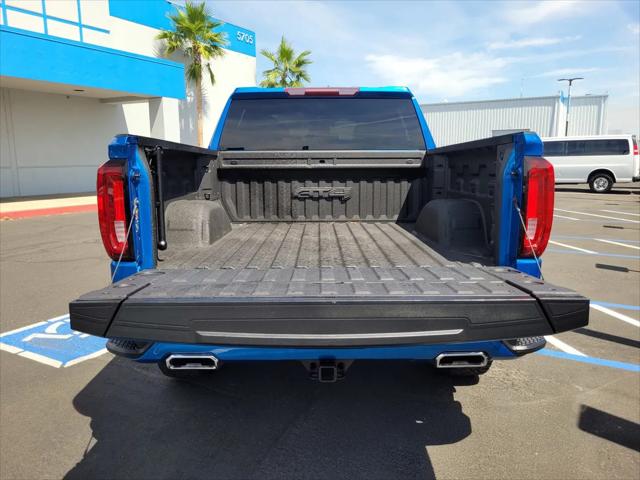 2023 GMC Sierra 1500 4WD Crew Cab Short Box AT4