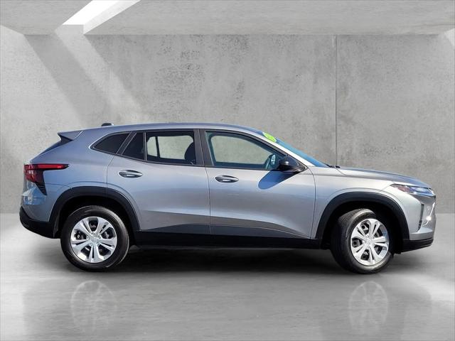 2024 Chevrolet Trax FWD SP