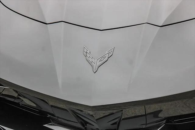 2025 Chevrolet Corvette Stingray RWD Coupe 2LT