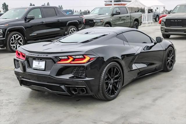 2025 Chevrolet Corvette Stingray RWD Coupe 2LT