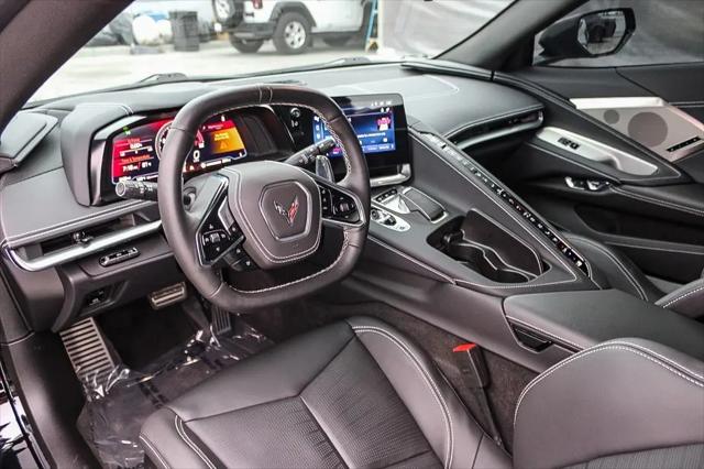 2025 Chevrolet Corvette Stingray RWD Coupe 2LT
