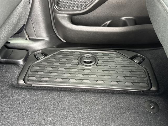2026 Ram 1500 Express Crew Cab 4x4 5'7" Box