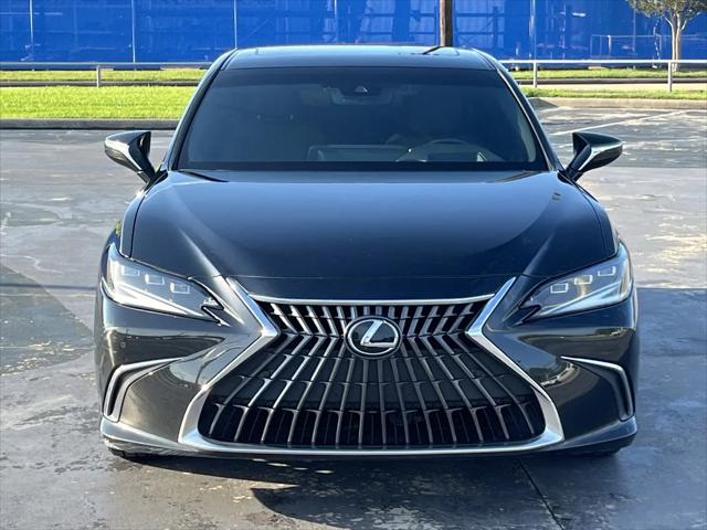 2024 Lexus ES 300h ES 300h