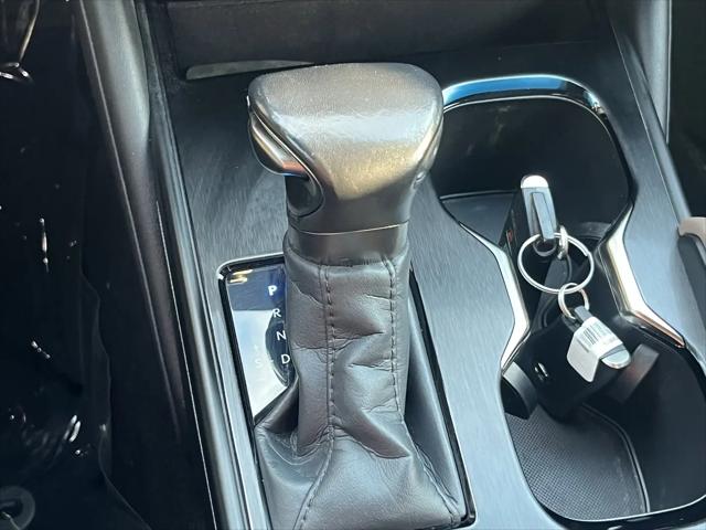 2024 Lexus ES 300h ES 300h