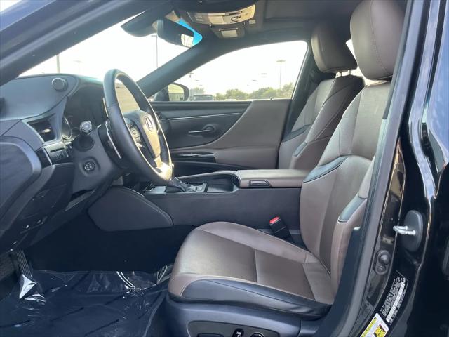 2024 Lexus ES 300h ES 300h
